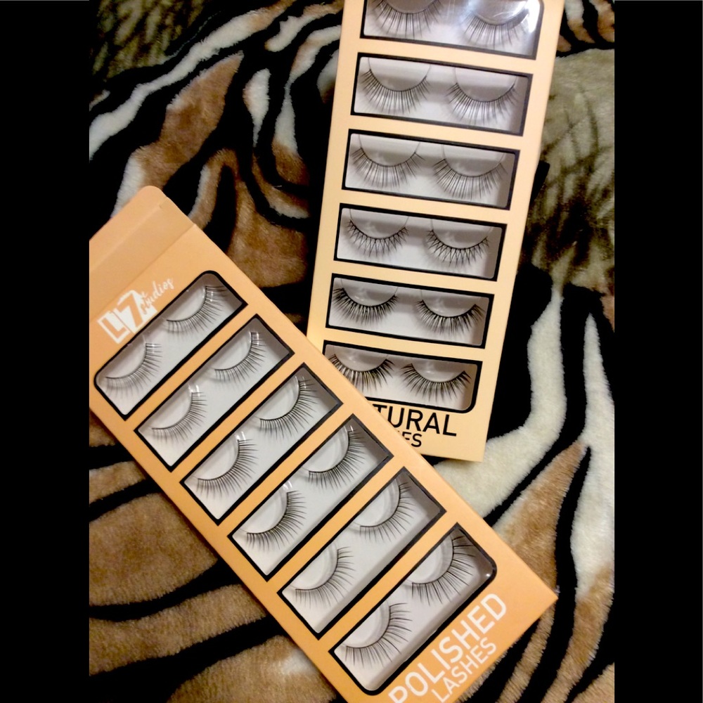 Brand new Bundle of 2 eye lashes kit